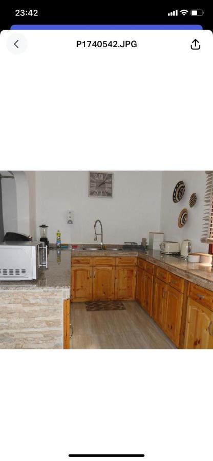 فندق Ogumka, Self Catering , Beoliere, Mahe فيكتوريا المظهر الخارجي الصورة